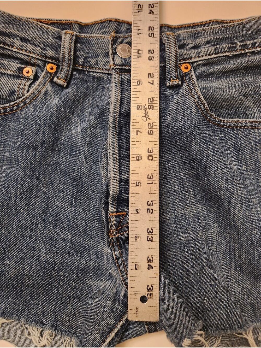 Levi's 501 High Rise Distressed Denim CutOff Shorts Size W31 Medium Wash Raw Hem - Picture 6 of 8